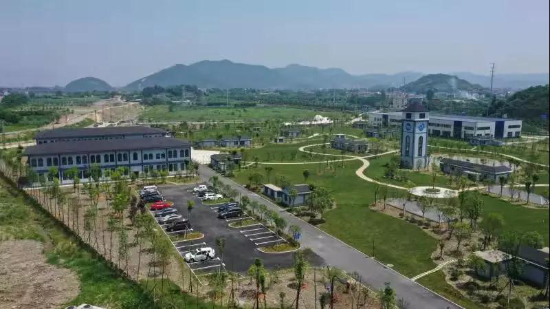 五座污水处理厂被评为全行业“双百跨越”标杆